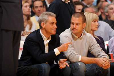 Chicago Bulls V Los Angeles Lakers: Rahm Emanuel And Chris O'donnell by Andrew Bernstein Pricing Limited Edition Print image