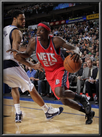 New Jersey Nets V Dallas Mavericks: Anthony Morrow And Tyson Chandler by Glenn James Pricing Limited Edition Print image