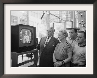 U.N. Telecast Attracts Tourists, New York, New York, C.1950 by Tom Fitzsimmons Pricing Limited Edition Print image