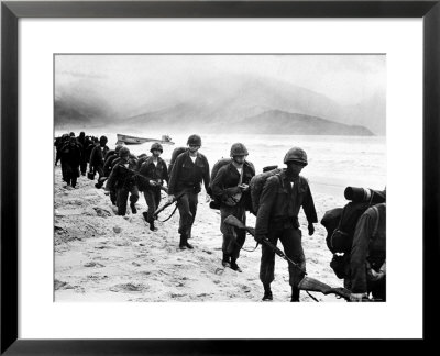 Us Marines Landing In Da Nang by Larry Burrows Pricing Limited Edition Print image