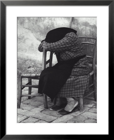 Old Woman Sleeping by Vincenzo Balocchi Pricing Limited Edition Print image