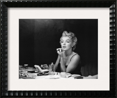 Marilyn Monroe, Back Stage by Sam Shaw Pricing Limited Edition Print image