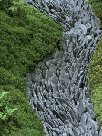 Chelsea Flower Show 2004: Japanese Garden By The Japanese Garden Society by Clive Nichols Pricing Limited Edition Print image