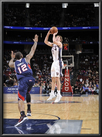 Atlanta Hawks V New Jersey Nets: Troy Murphy And Josh Powell by David Dow Pricing Limited Edition Print image