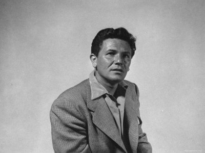 John Garfield Posing As He Takes His Own Photograph by Gjon Mili Pricing Limited Edition Print image