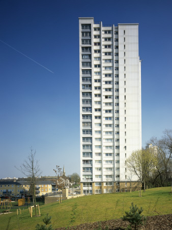 Cardwell Estate, Woolwich, Refurbished Apartment Block by Benedict Luxmoore Pricing Limited Edition Print image