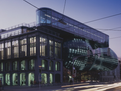 Kunsthaus, Graz, 'Friendly Alien', Exterior At Dusk, Architect: Spacelab by Nicholas Kane Pricing Limited Edition Print image
