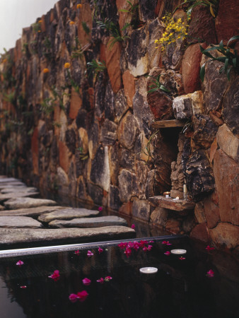 Casa D'agua, Sao Paulo 2004, Red Rock Wall, Architect: Isay Weinfeld by Richard Powers Pricing Limited Edition Print image