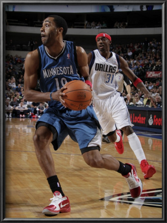 Minnesota Timberwolves V Dallas Mavericks: Wayne Ellington And Jason Terry by Glenn James Pricing Limited Edition Print image