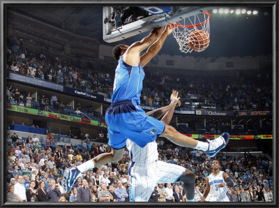 Dallas Mavericks V New Orleans Hornets: Tyson Chandler by Layne Murdoch Pricing Limited Edition Print image