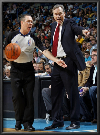 New York Knicks V New Orleans Hornets: Mike D'antoni by Layne Murdoch Pricing Limited Edition Print image