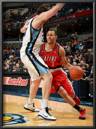 Portland Trail Blazers V Memphis Grizzlies: Brandon Roy And Marc Gasol by Joe Murphy Pricing Limited Edition Print image