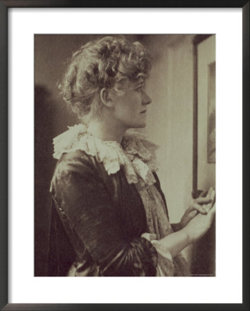Portrait Photograph Of Ellen Terry by Frederick Hollyer Pricing Limited Edition Print image