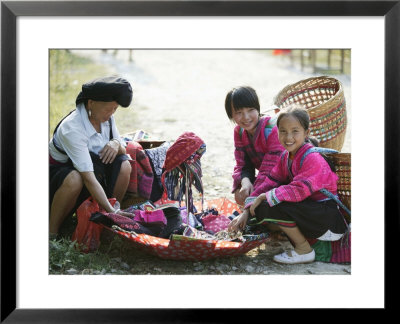 Woman And Girls Of Yao Minority, Longsheng Terraced Ricefields, Guilin, Guangxi Province, China by Angelo Cavalli Pricing Limited Edition Print image