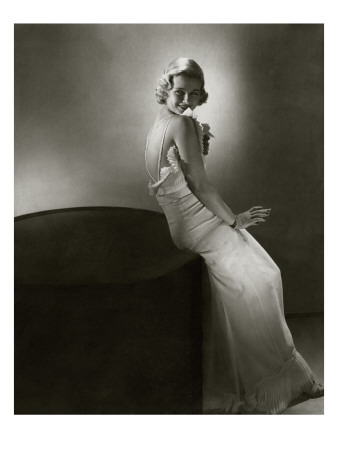 Vanity Fair - September 1935 by Edward Steichen Pricing Limited Edition Print image