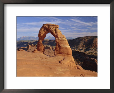 Delicate Arch (45 Ft High, 33 Ft Wide), Arches National Park, Utah, Usa by Gavin Hellier Pricing Limited Edition Print image