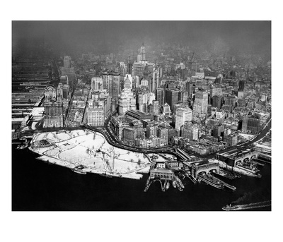 Overview Of Manhattan In New York, 1929 by Scherl Pricing Limited Edition Print image