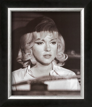 Marilyn Monroe by Erich Hartmann Pricing Limited Edition Print image