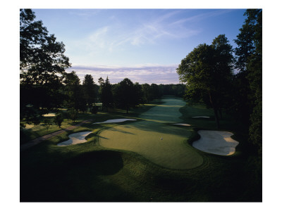 Oak Hill C.C., Hole 8 by Stephen Szurlej Pricing Limited Edition Print image