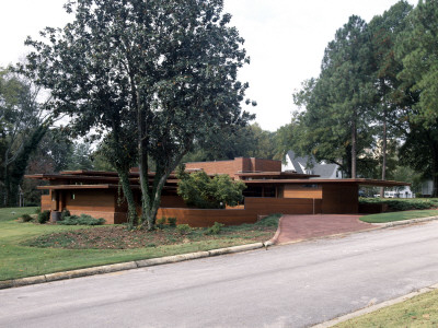 Rosenbaum House, Alabama, 1939 - 1940, Overall Exterior, Architect: Frank Lloyd Wright by Alan Weintraub Pricing Limited Edition Print image