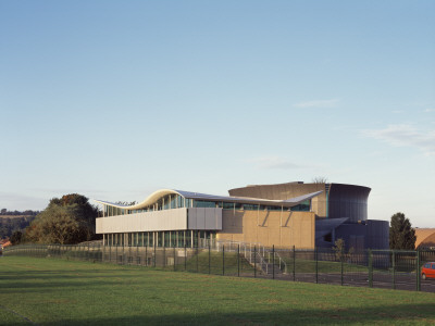 The Space Centre For Dance, Dundee College, Scotland, Exterior, Architect: Nicoll Russell Studios by Keith Hunter Pricing Limited Edition Print image