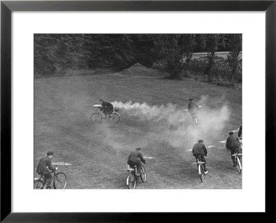 Air Training Corps, The Spitfires Catch Up With The Hun Again, Throw Him Off His Course by David Scherman Pricing Limited Edition Print image