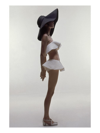 Vogue - June 1969 by Bert Stern Pricing Limited Edition Print image