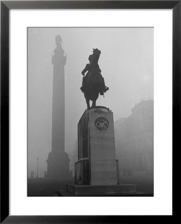 Foggy View Of Monuments In Trafalgar Square, London by Hans Wild Pricing Limited Edition Print image