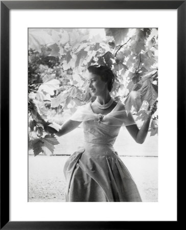 Portrait Of The Late Princess Margaret, Countess Of Snowdon, 21 August 1930 - 9 February 2002 by Cecil Beaton Pricing Limited Edition Print image