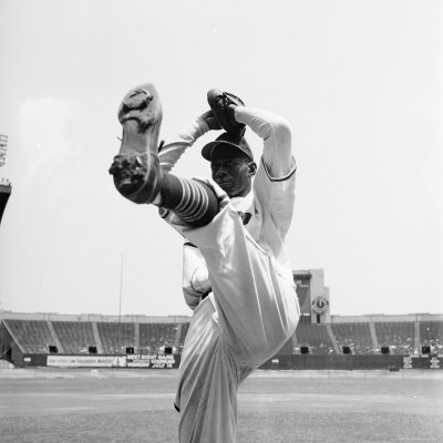 Pitcher Satchel Paige In His Wind Up by George Silk Pricing Limited Edition Print image
