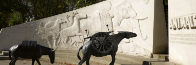 Animals In War Memorial, Hyde Park, London, Architect: David Backhouse by Richard Bryant Pricing Limited Edition Print image