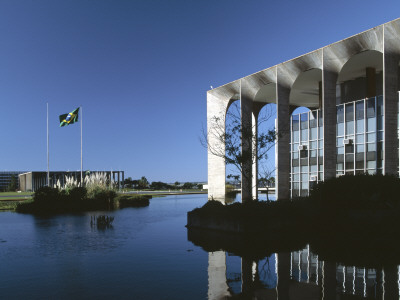 Ministry Of Foreign Affairs, Brasilia, 1962, Architect: Oscar Niemeyer by Kadu Niemeyer Pricing Limited Edition Print image