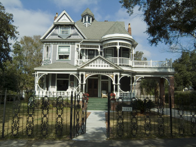 Old House, Mobile, Alabama by Natalie Tepper Pricing Limited Edition Print image